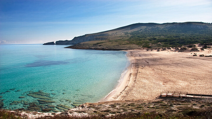 angeltourenmallorca.de bootausfluge nach Cala Mesquida auf Mallorca