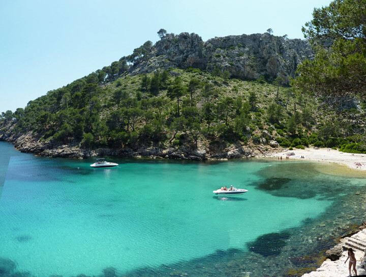 fishingtripmajorca.co.uk boat trips to Cala Murta in Majorca