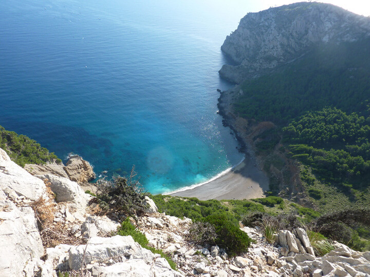 pescaturismemallorca.com excursions en vaixell a Cova Tancada a Mallorca