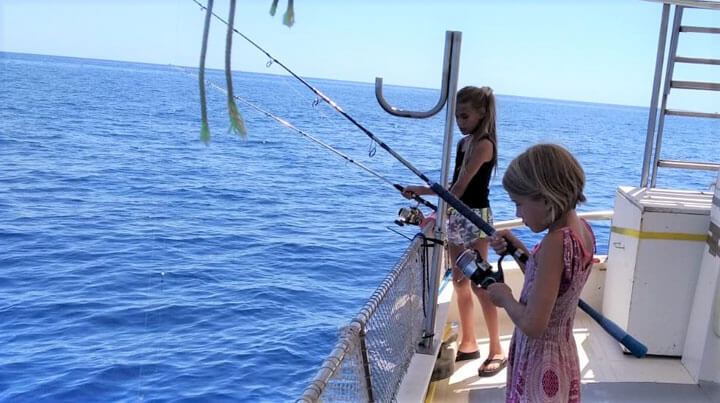 www.fishingtripmajorca.co.uk boat tours in Cala Bona with Joan