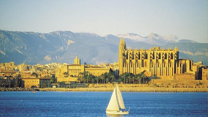 fishingtripmajorca.co.uk boat trips from Palma in Majorca